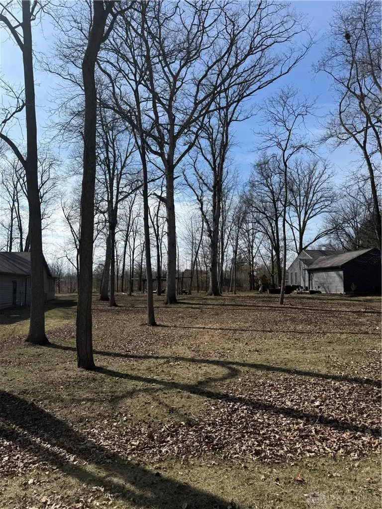 1730 W Choctaw Drive, London, OH 43140 - #2