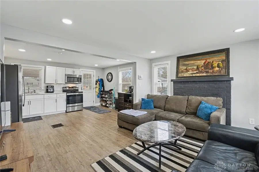 77 S Brown School Road, Vandalia, OH 45377 - #3