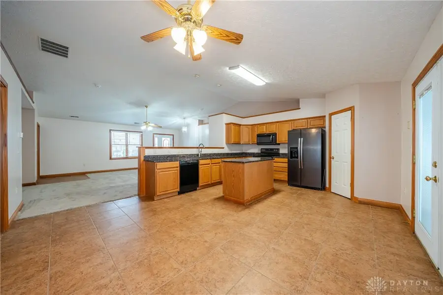 6350 Charlotte Court, Huber Heights, OH 45424 - #3