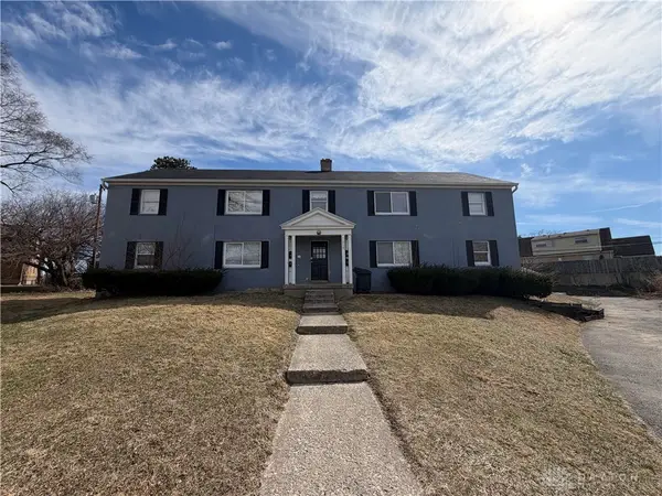 2312 Davue Circle, Dayton, OH 45406