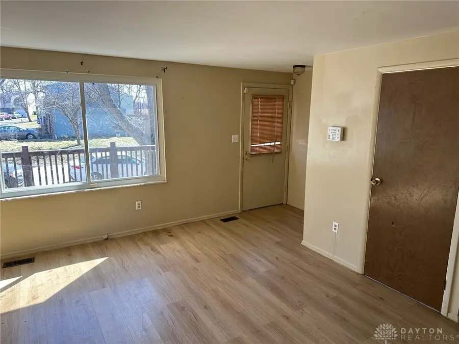 106 Walden Farm Circle, Englewood, OH 45322 - #3