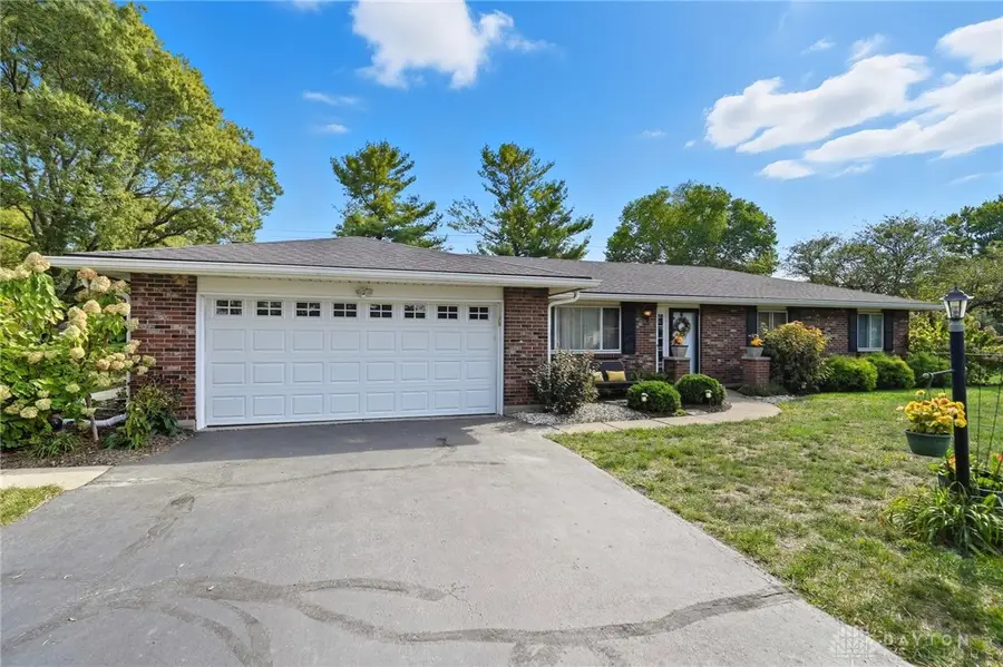 631 Augusta Drive, Fairborn, OH 45324 - #2