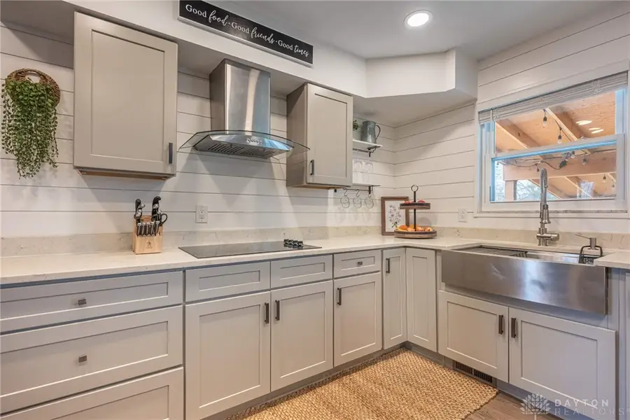 9095 S Normandy Lane, Dayton, OH 45458 - #3