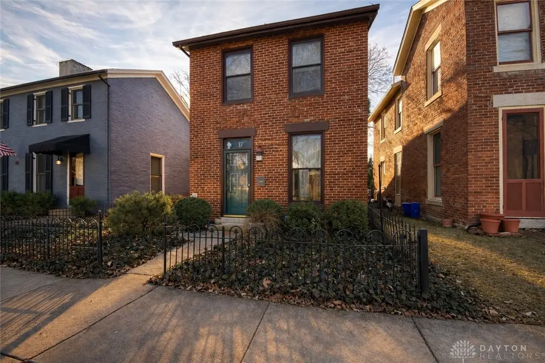 17 Tecumseh Street, Dayton, OH 45402 - #1