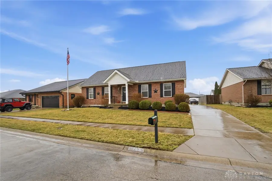 3942 Harris Lane, Northridge, OH 45503 - #3