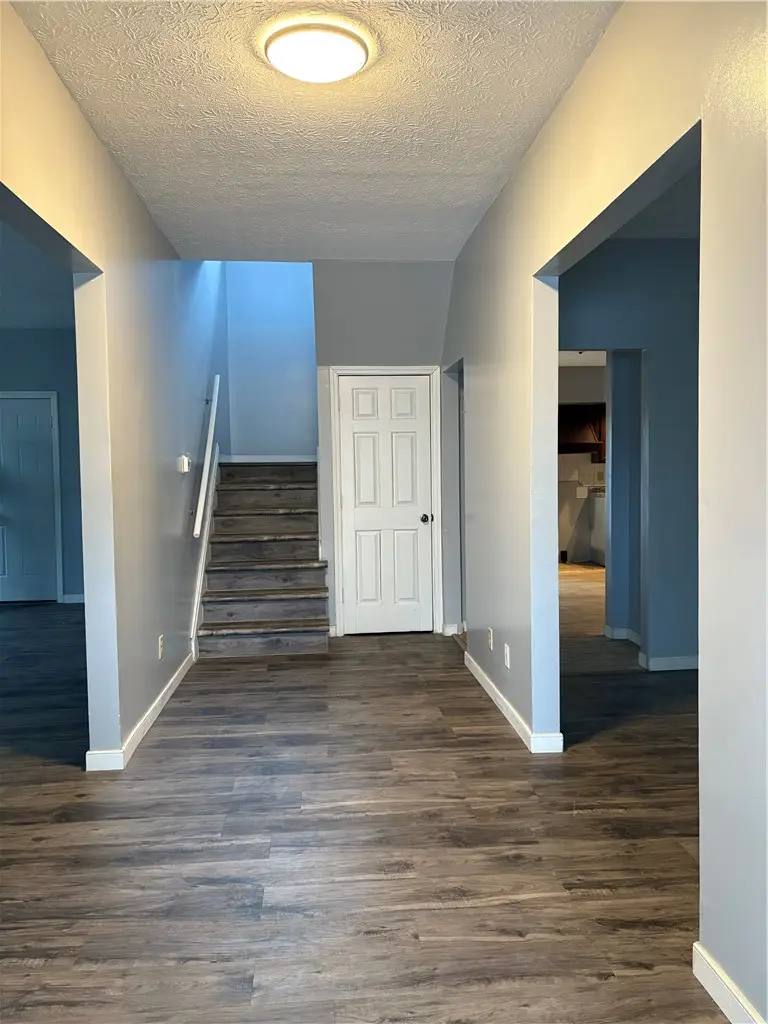 1001 E Stewart Street, Dayton, OH 45410 - #3