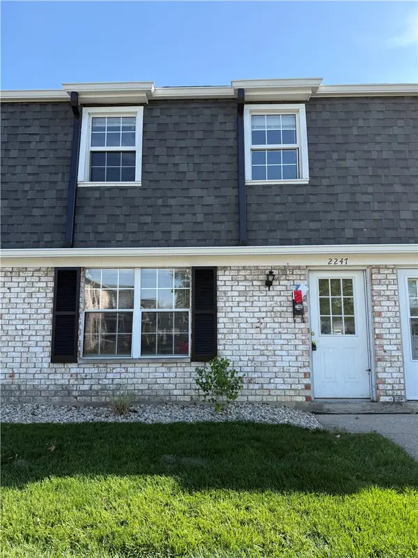 2247 Crew Circle #2247, Miami Twp, OH 45439
