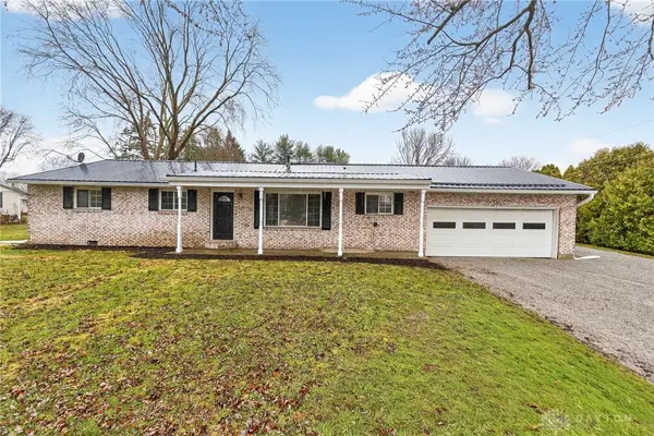 345 Valleyview Drive, Troy, OH 45373