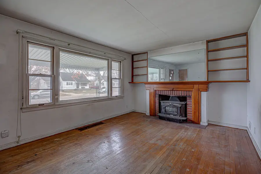 824 Mark Avenue, Hamilton, OH 45013 - #3