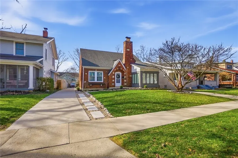 252 Aberdeen Avenue, Oakwood, OH 45419 - #2