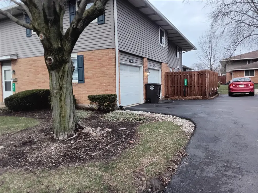 1650 Villa South Drive, West Carrollton, OH 45449 - #2