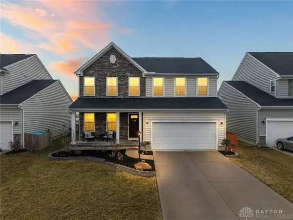 6294 Willow Oak Drive, Tipp City, OH 45371