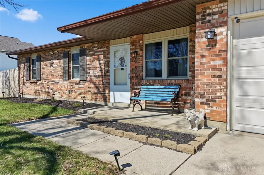 1031 Meadowrun Road, Englewood, OH 45322 - #3