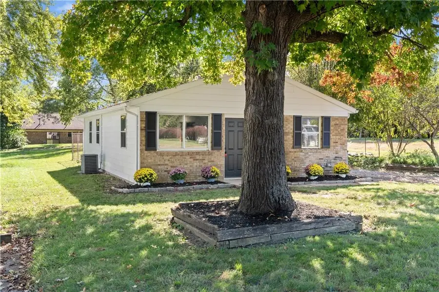 645 E Church Street, Xenia, OH 45385 - #2