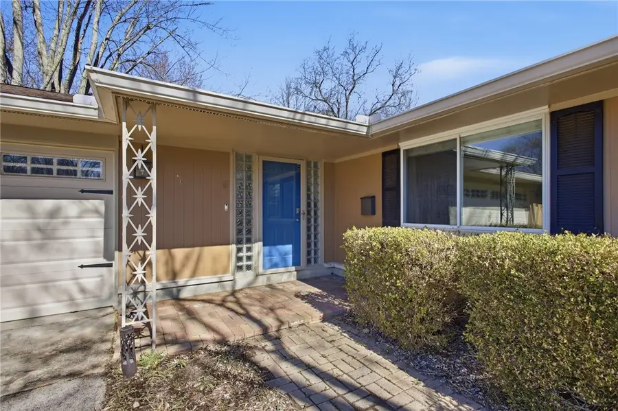 2433 E Rahn Road, Kettering, OH 45440 - #3