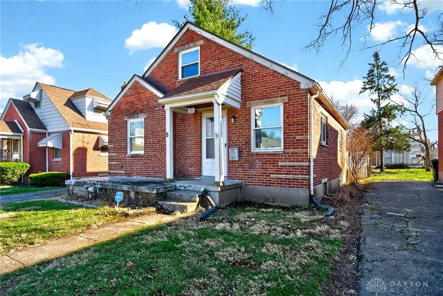 408 Sandhurst Drive, Dayton, OH 45405 - #3