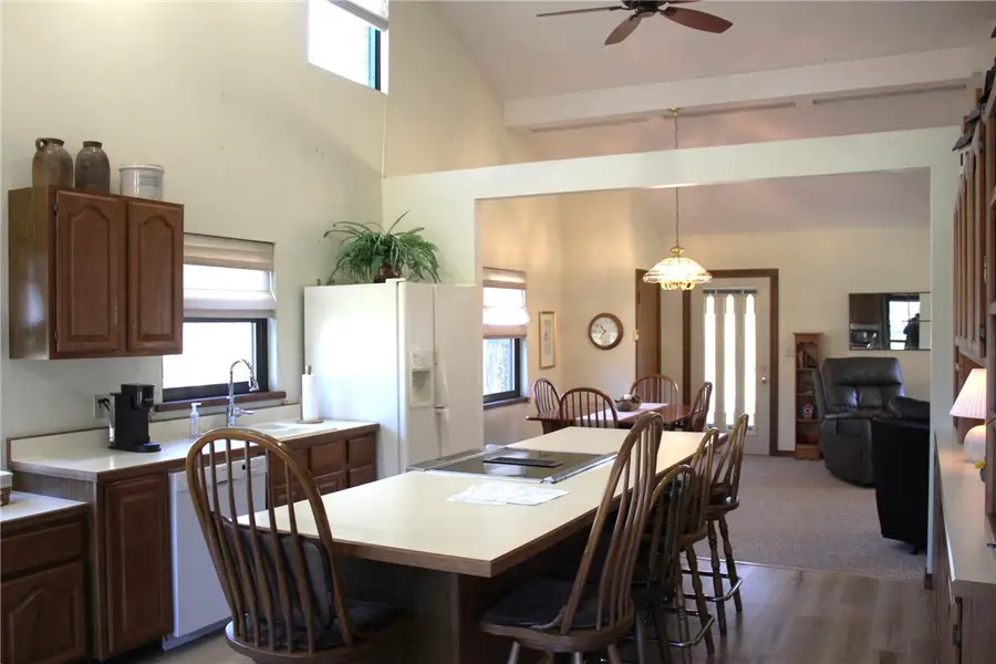 412 Dakota Avenue, Springfield, OH 45504 - #3