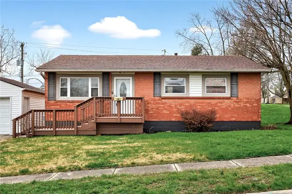 300 Randy Drive, West Carrollton, OH 45449