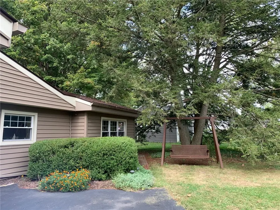 1328 Shawnee Drive, Yellow Springs, OH 45387 - #2