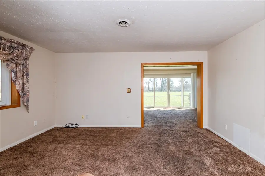 5760 Kitridge Road, Dayton, OH 45424 - #3