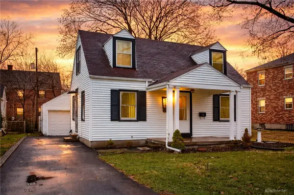 2004 Shroyer Road, Oakwood, OH 45419