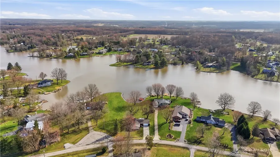 536 Munster Drive, Fayetteville, OH 45118 - #3