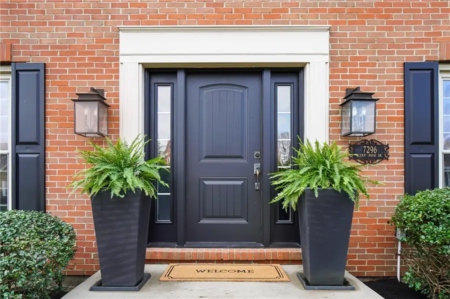 7296 Glenn Moor Drive, West Chester, OH 45069 - #3