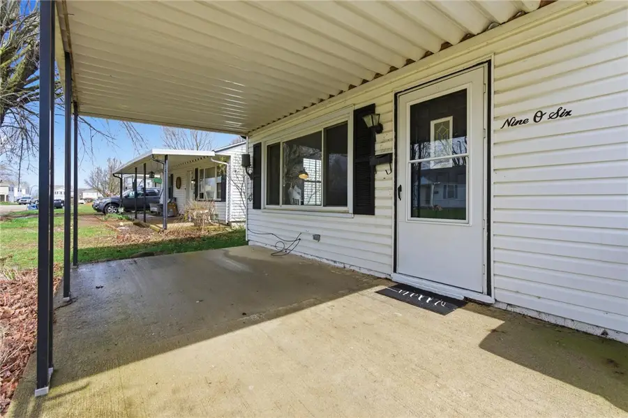 906 N South Street, Wilmington, OH 45177 - #3
