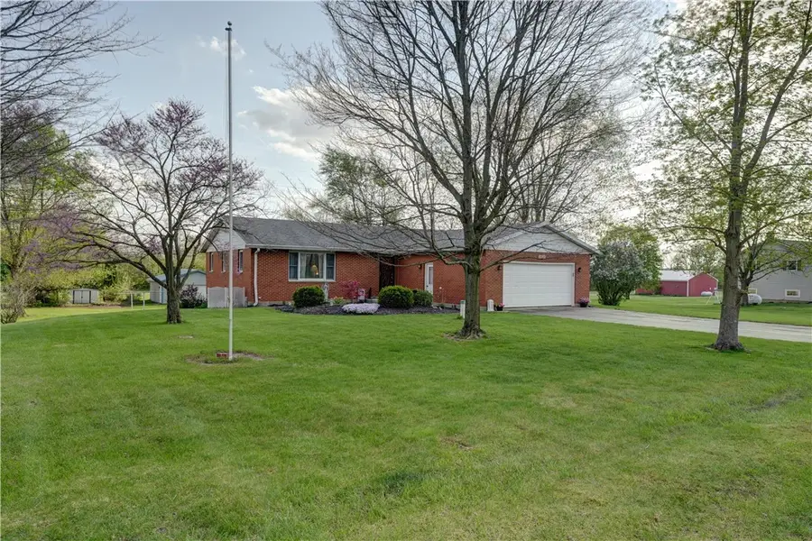 5847 Wood Avenue, Greenville, OH 45331 - #3