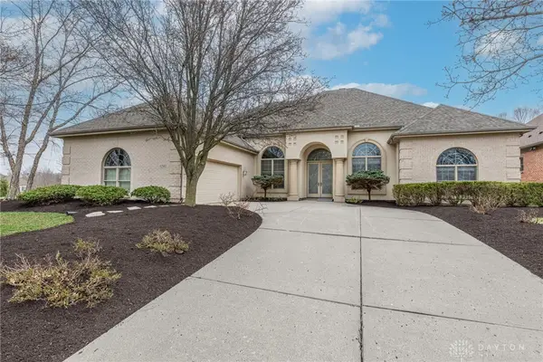 1242 Club View Drive, Centerville, OH 45458