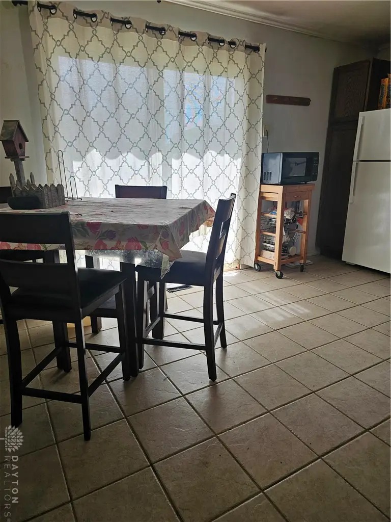 1509 Amherst Avenue, Piqua, OH 45356 - #3