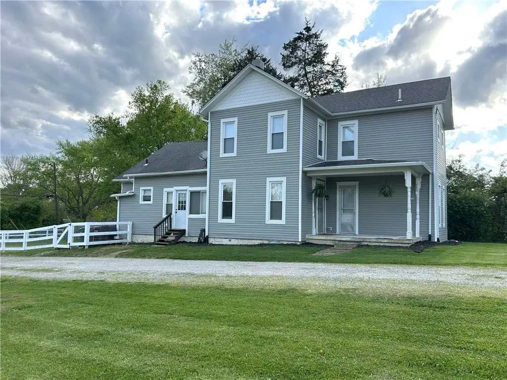 4267 W Franklin Street, Sugarcreek, OH 45305 - #1