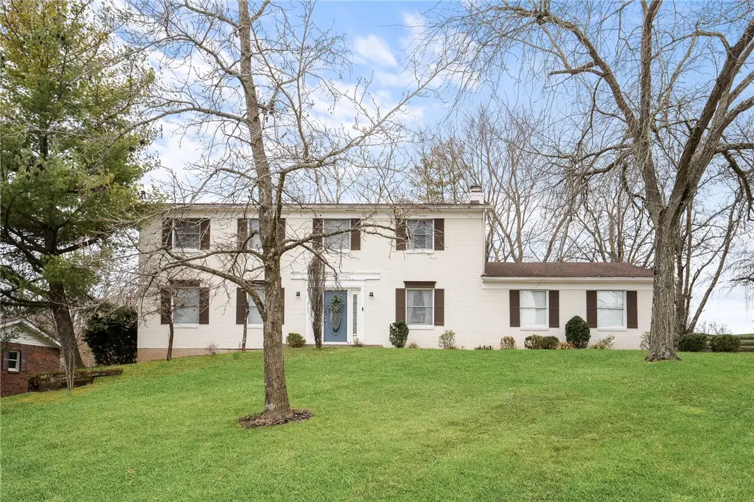 128 E Concord Drive, Lebanon, OH 45036 - #1