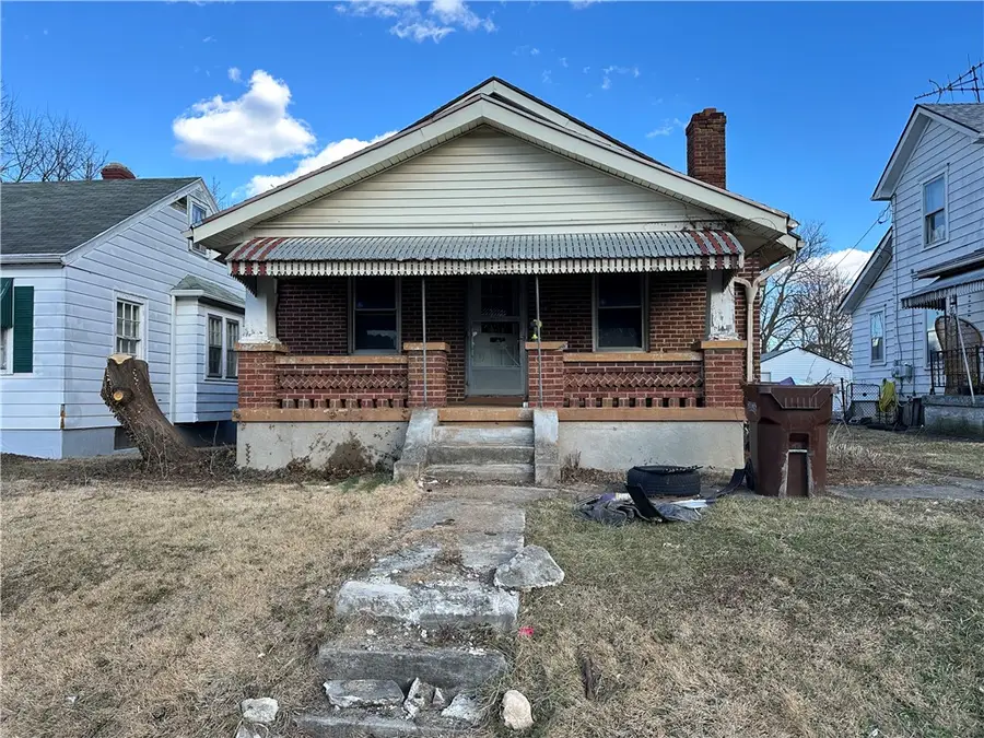 32 S Plaza Avenue, Dayton, OH 45417 - #2