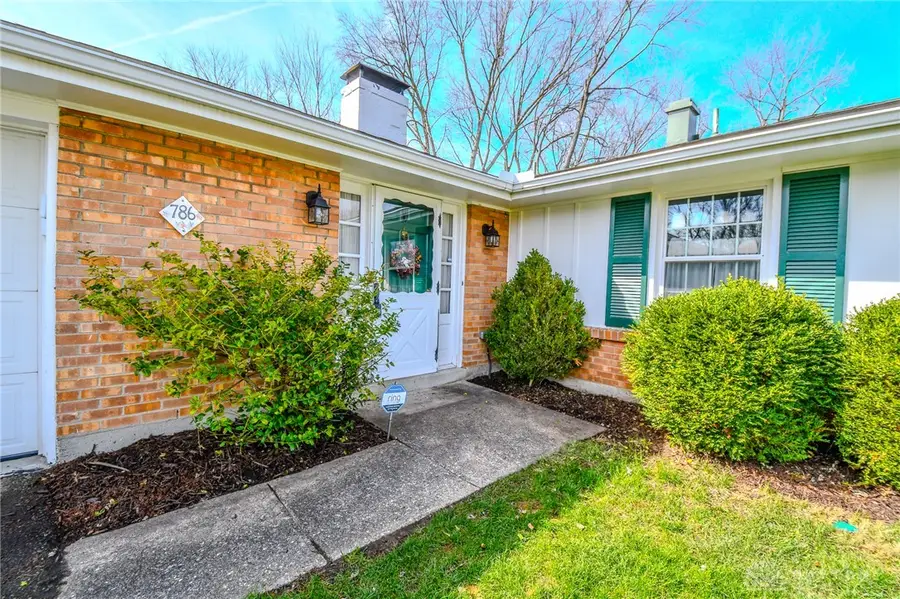 786 Hyde Park Drive, Washington, OH 45429 - #2