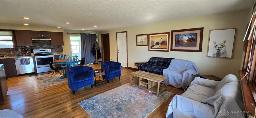 1301 Marsha Drive, Miamisburg, OH 45342 - #3