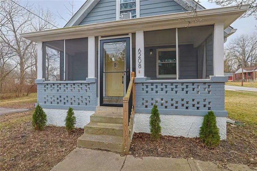 3765 Iona Avenue, Cincinnati, OH 45213 - #3
