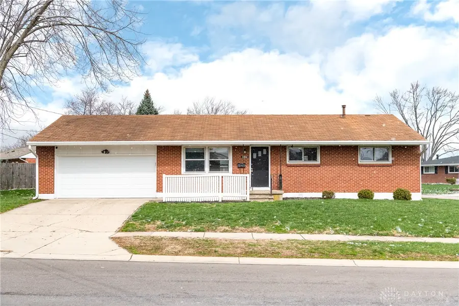 3801 Valleywood Drive, Kettering, OH 45429 - #2