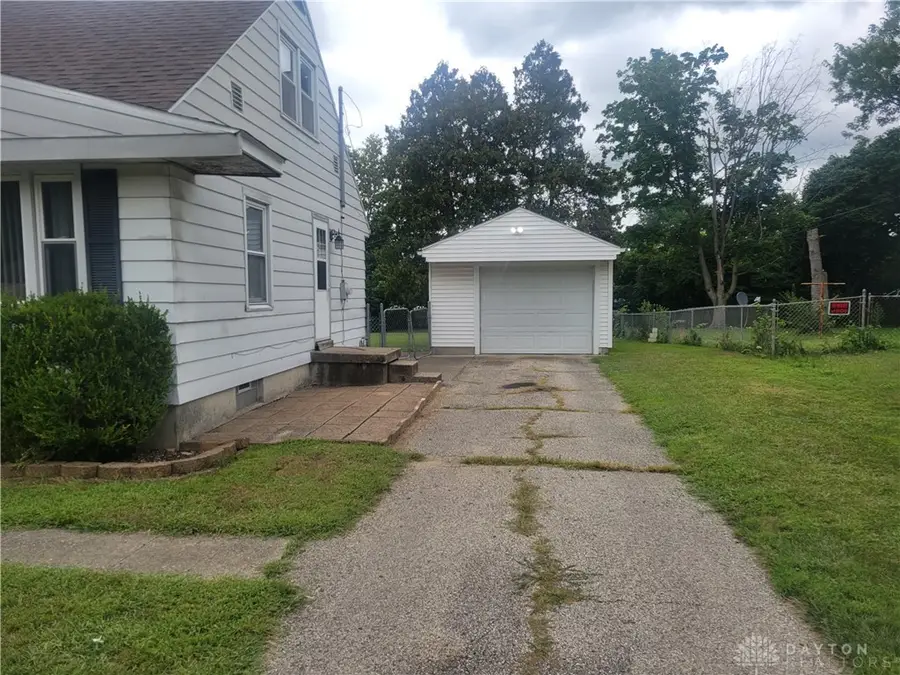 4060 Halworth Road, Dayton, OH 45405 - #2