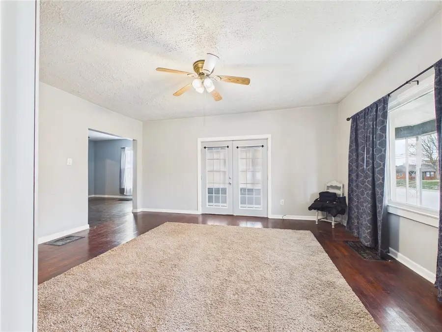 122 S Division Street, Union City, OH 45390 - #2