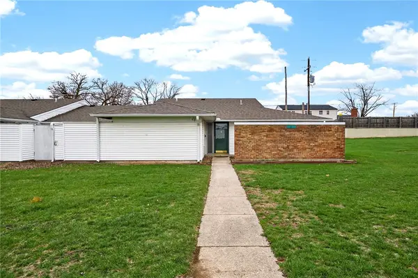 5871 Troy Villa Boulevard, Huber Heights, OH 45424