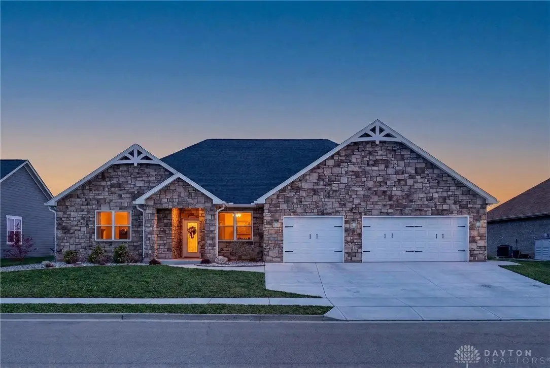 945 Rosenthal Drive, Monroe, OH 45373 - #1