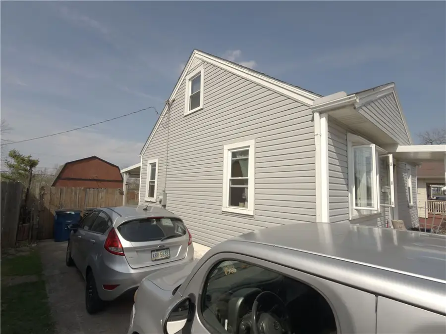 335 N Garland Avenue, Dayton, OH 45403 - #3