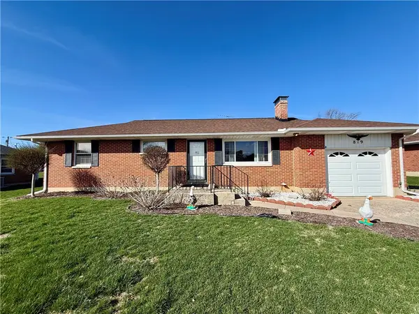 819 Waldrun Avenue, Riverside, OH 45404