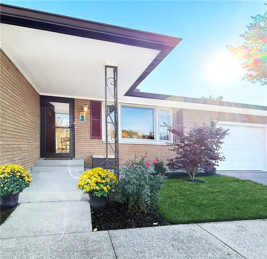 2215 Wellington Road, Middletown, OH 45044 - #3