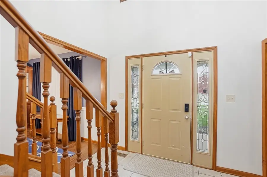 214 Old Carriage Drive, Englewood, OH 45322 - #3