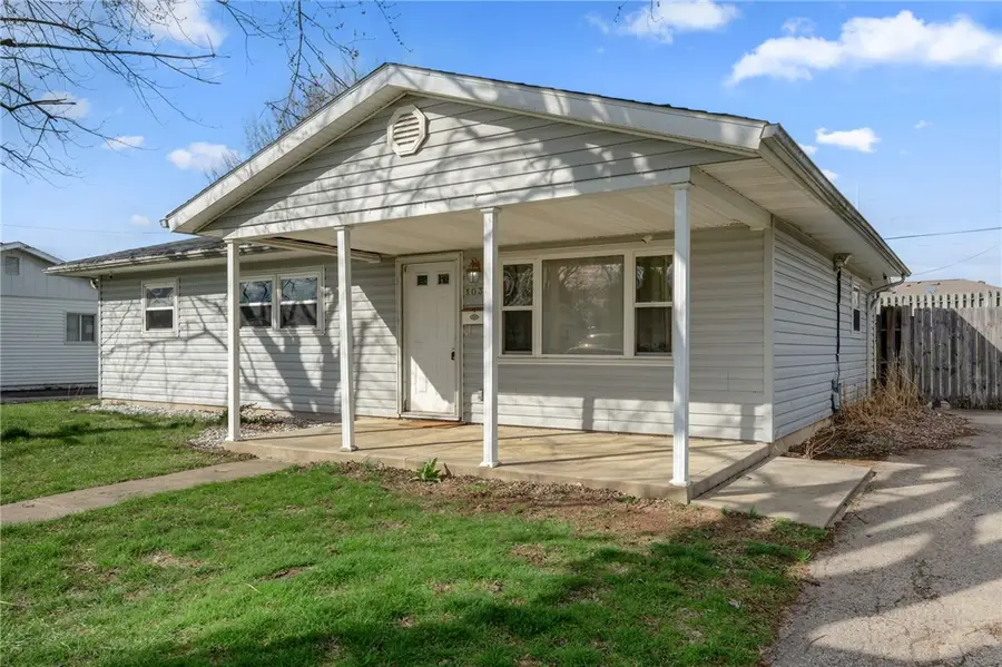 1030 Stewart Avenue, Xenia, OH 45385 - #3