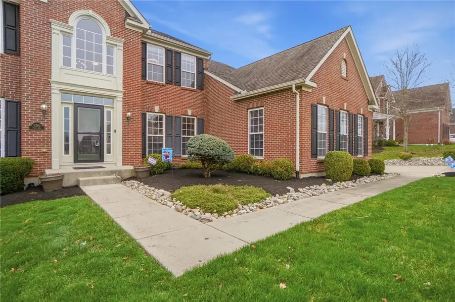 5290 Poets Way, Liberty, OH 45011 - #3