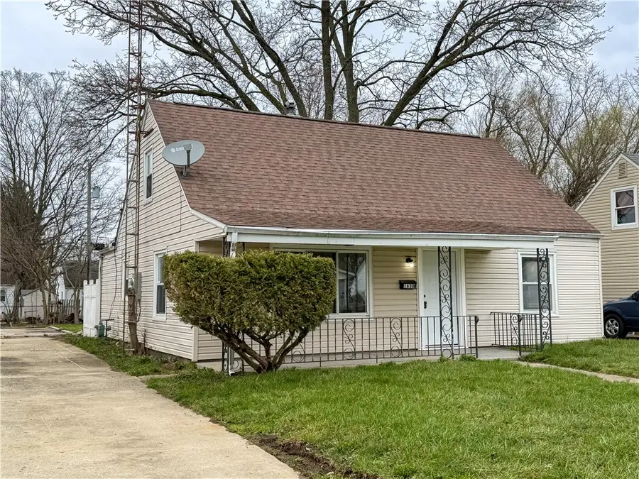 1630 S Sweetbriar Lane, Springfield, OH 45505 - #2