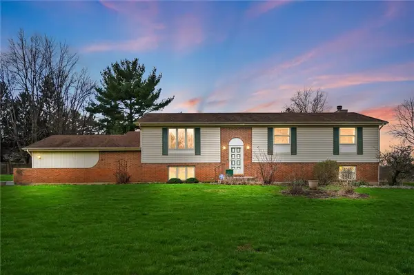 1565 Kingsway Drive, Beavercreek Twp, OH 45385